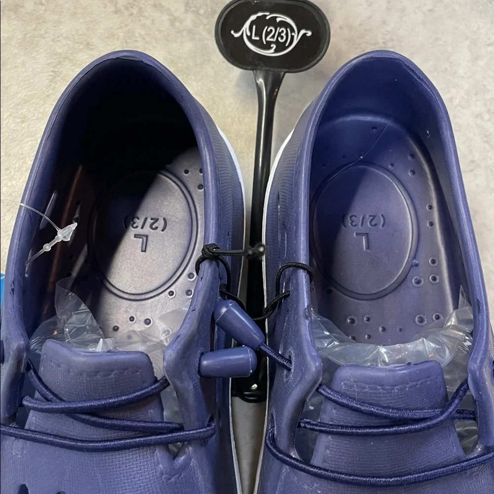 Youth Aqua Water Shoes Blue Slip On Beach Pool Swim Shoes Size 2/3